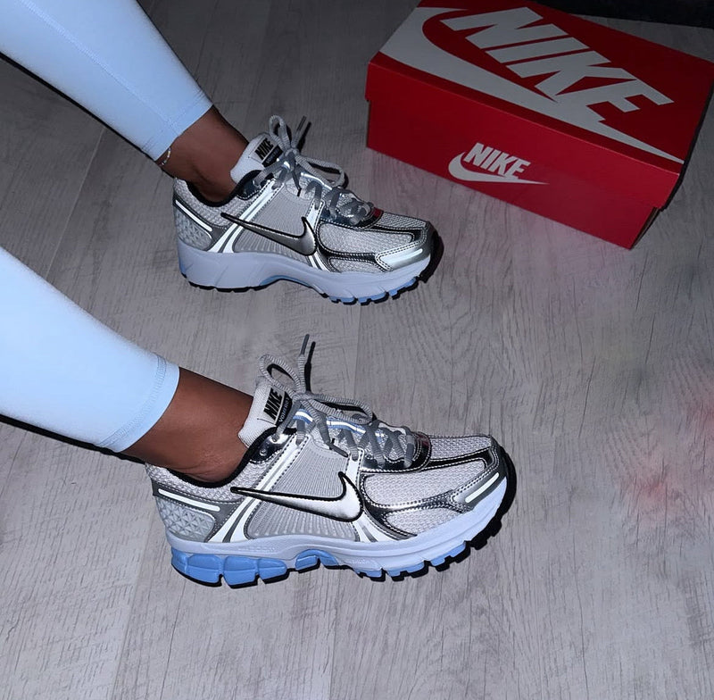 Air Zoom Vomero 5 Metallic Silver Blue Tint